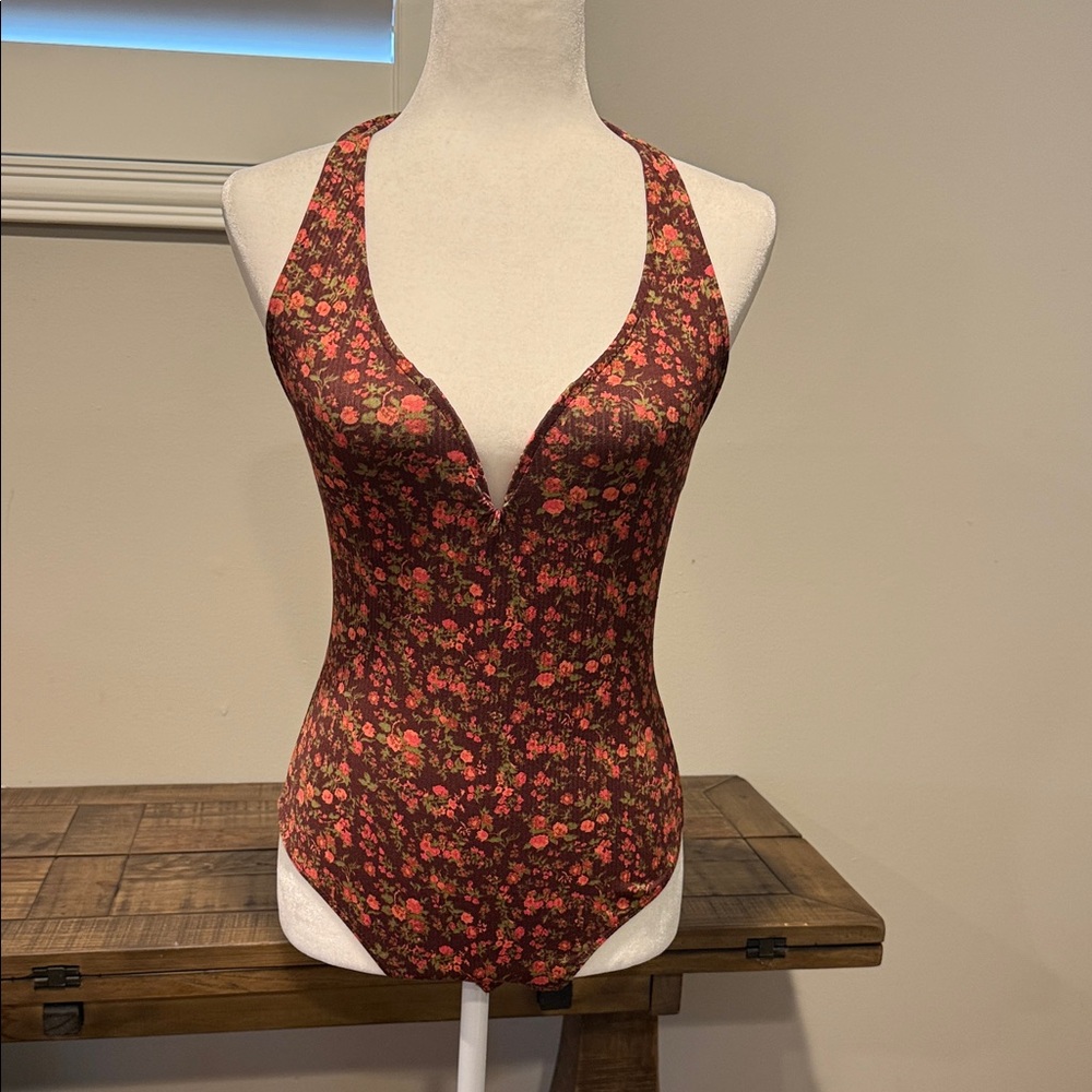 NWOT Free People Floral V-Neck bodysuit